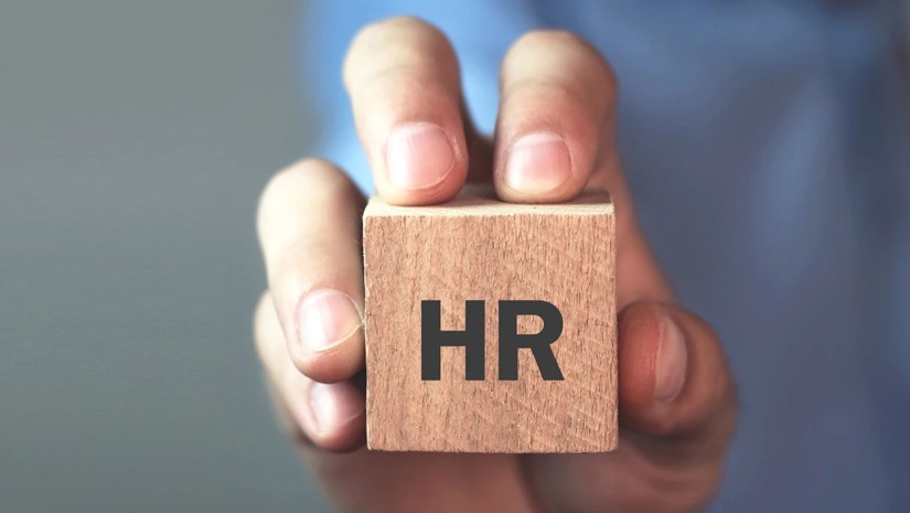 HR