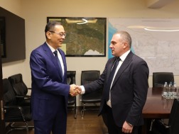 ჭოუ ციენტი რევაზ სოხაძე