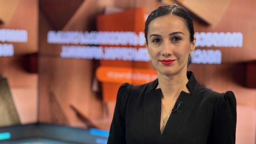 ანა ლომთაძე