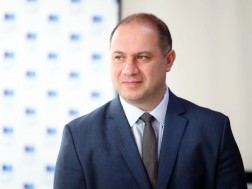 გივი მიქანაძე