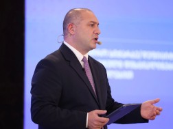 გივი მიქანაძე