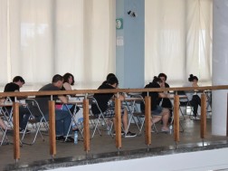 აბიტურიენტები