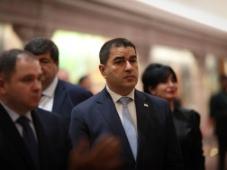შალვა პაპუაშვილი