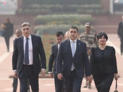 შალვა პაპუაშვილი