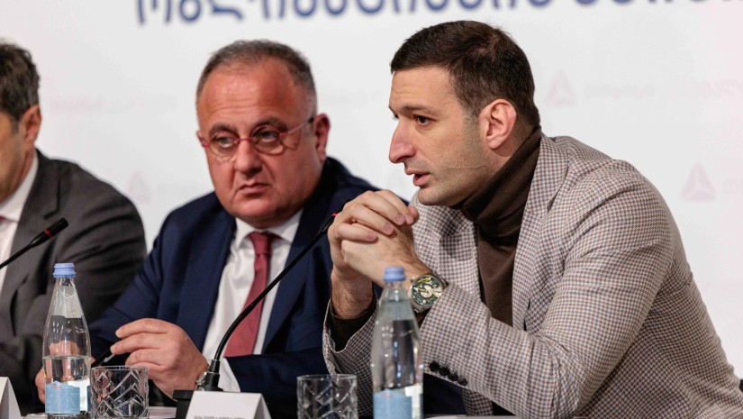მიხეილ ხიდურელი