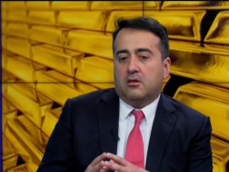 ლაშა ნიკოლაიშვილი