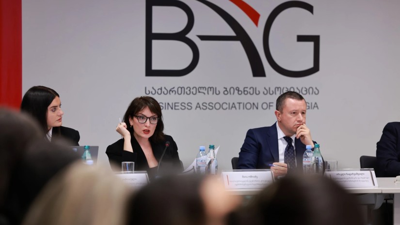 მაია ომიაძე