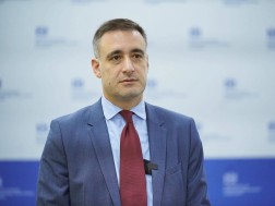 ვახტანგ ცინცაძე