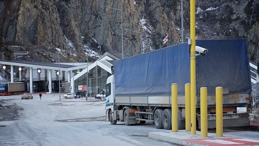 ლარსი