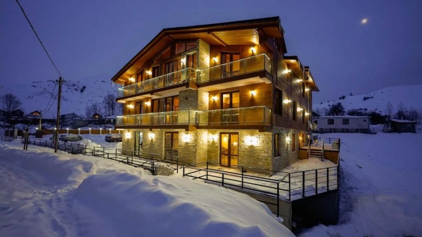 Pine Chalet