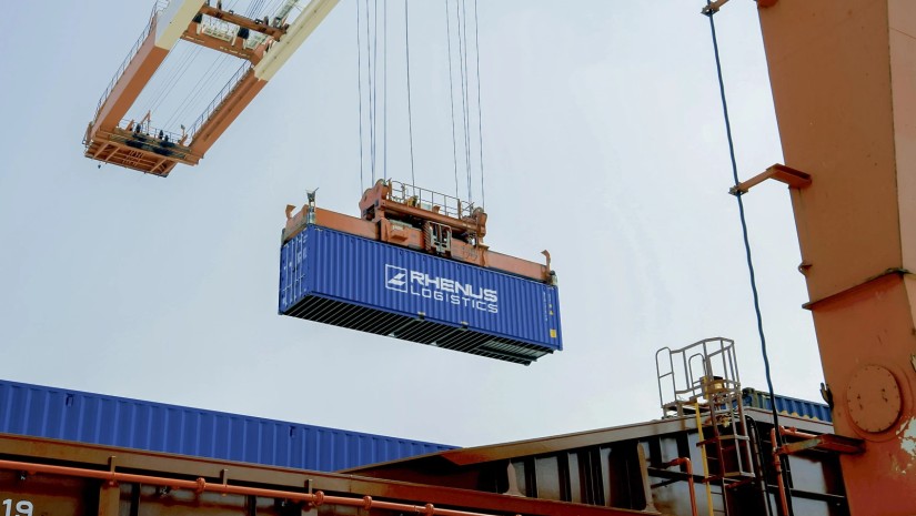 Rhenus logistics
