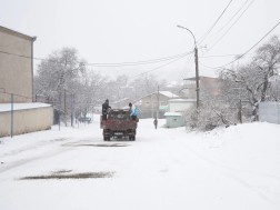 თოვლი