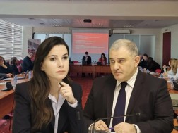 მინისტრები