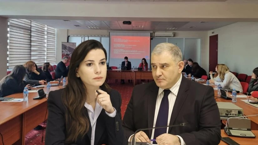 მინისტრები