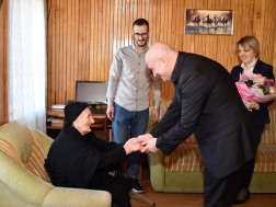 სულხან თამაზაშვილი