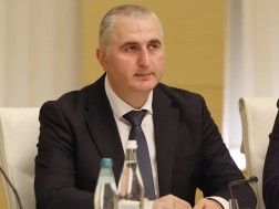 ლაშა ხუციშვილი