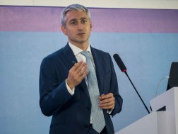 გიორგი თხელიძე