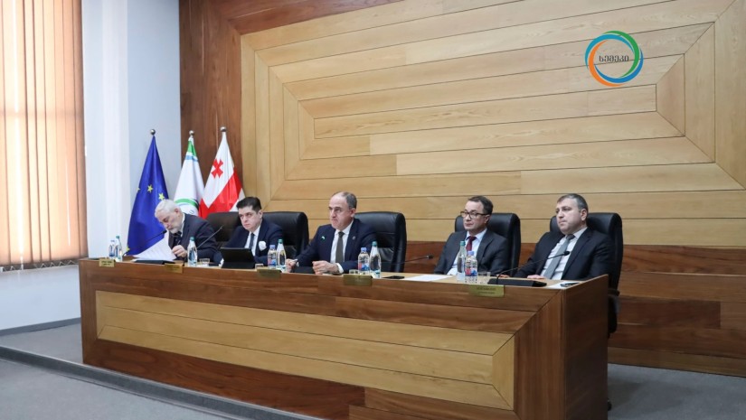 სემეკი