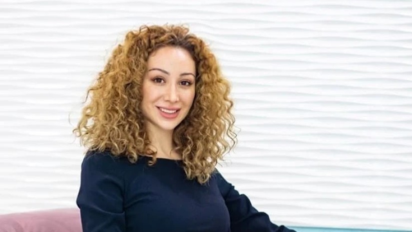 თეონა ბუზალაძე 