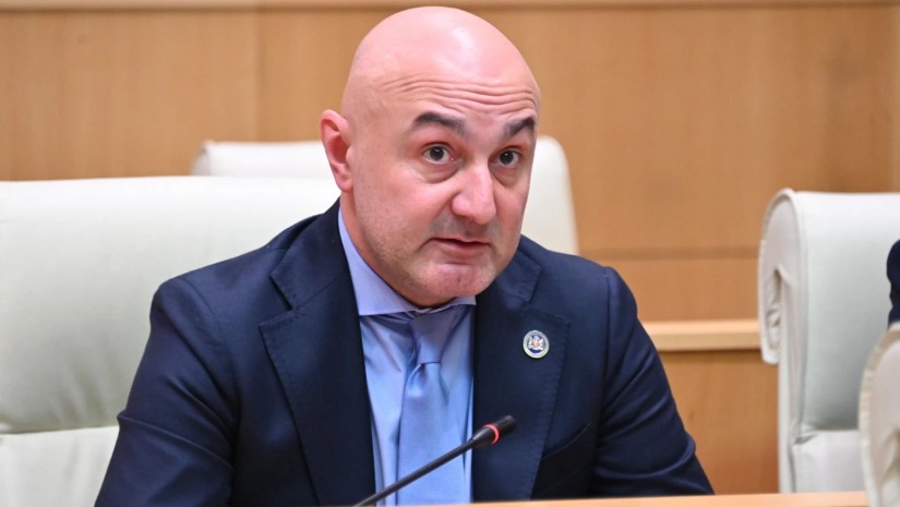 ილია ინჯია