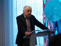 ვახტანგ ბუცხრიკიძე