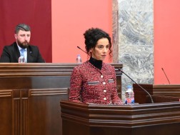 ხათუნა თოთლაძე