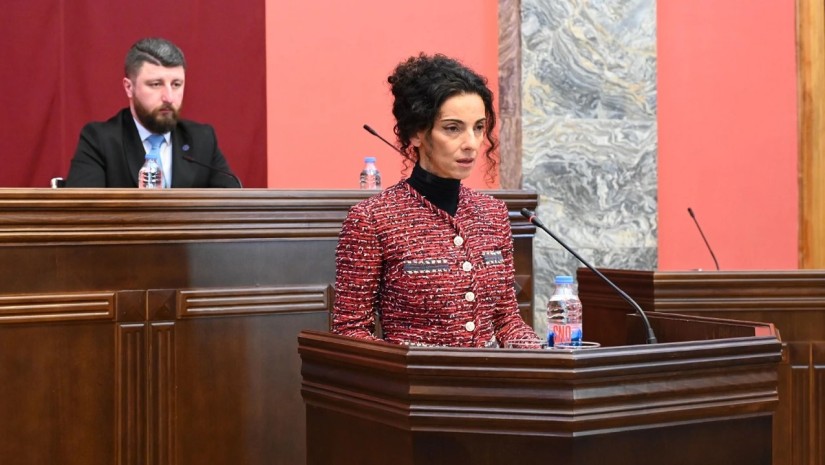 ხათუნა თოთლაძე