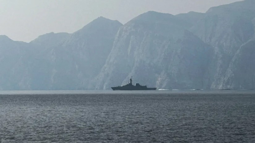 NATO ჰორმუზის სრუტეში სამხედროების გაგზავნას განიხილავს