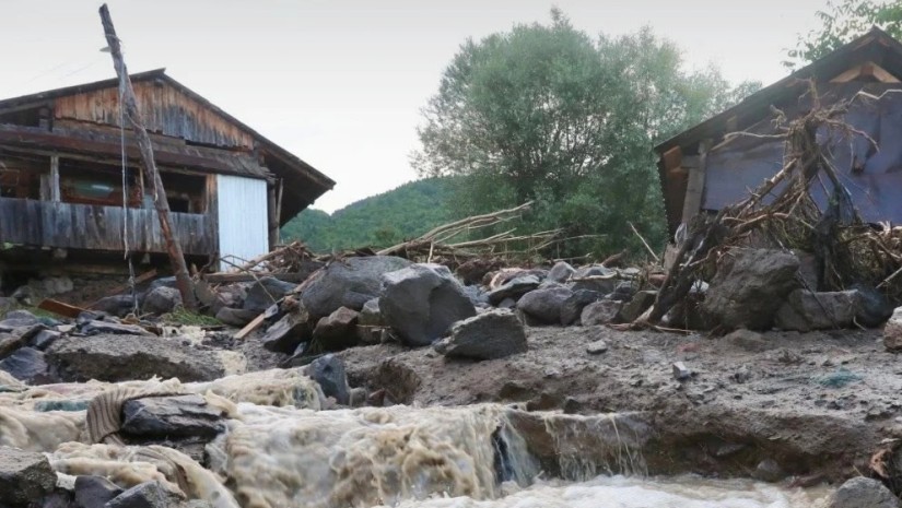 ადიგენში, 7 ოჯახი, რომლებსაც სტიქიამ სახლები დაუზიანათ, ფულად კომპენსაციას მიიღებს