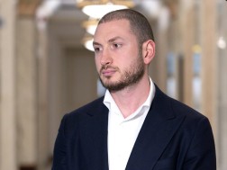 ვასილ ფხაკაძე