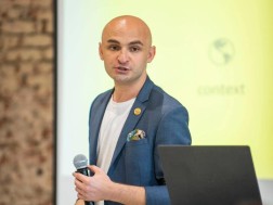 ზვიად აძინბაია