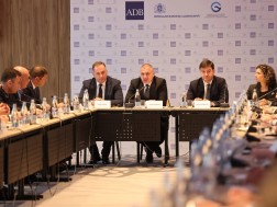 ინფრასტრუქტურის მინისტრმა, რევაზ სოხაძემ და ADB-ის საქართველოს წარმომადგენლობის ხელმძღვანელმა ლესლი ბეარმან ლაჰმმა გახსნეს