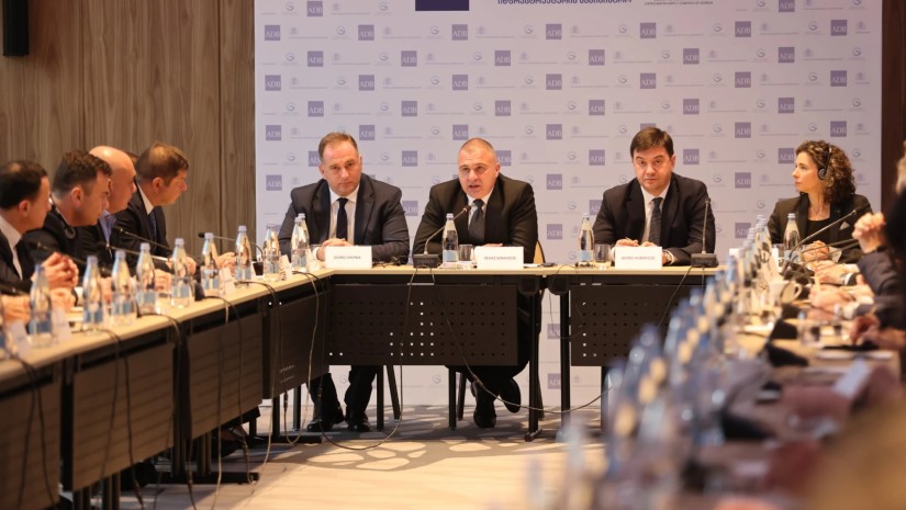 ინფრასტრუქტურის მინისტრმა, რევაზ სოხაძემ და ADB-ის საქართველოს წარმომადგენლობის ხელმძღვანელმა ლესლი ბეარმან ლაჰმმა გახსნეს