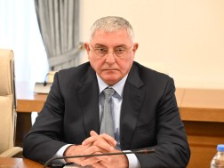 გიორგი ჭყონია