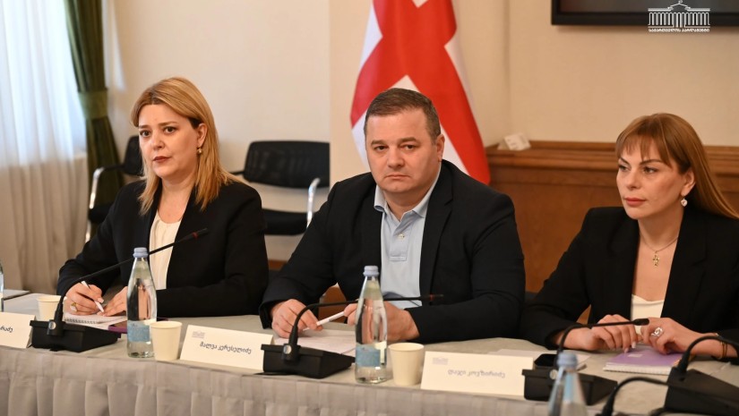 დაჯი კოვზირიძე
