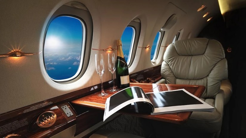 lux jet