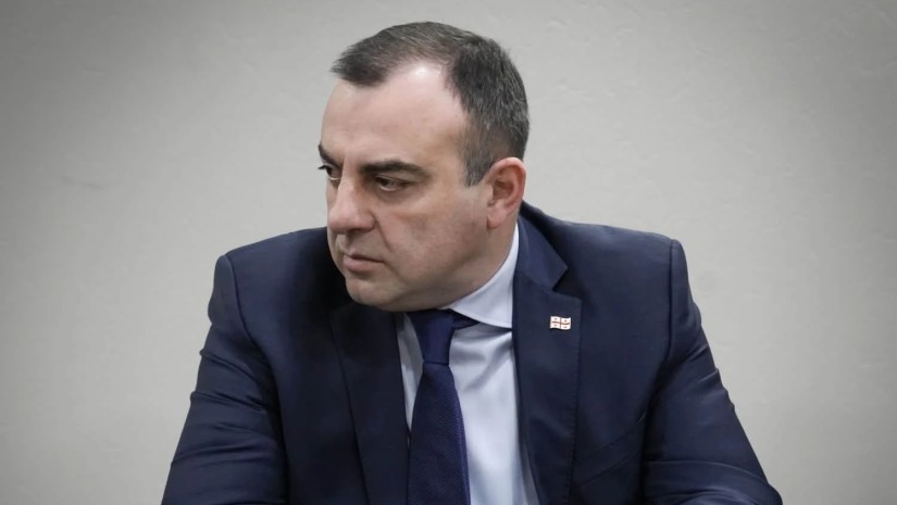 ფინანსთა მინისტრმა ლაშა ხუციშვილმა საგამოძიებო სამსახურის ახალი ხელმძღვანელი ლევან ხარაბაძე წარადგინა