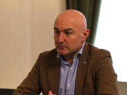ილია ინჯია