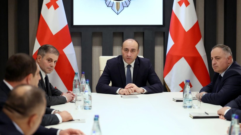 გეკა გელაძემ თანამშრომლებს გენერალურ ინსპექციის ახალი ხელმძღვანელი წარუდგინა