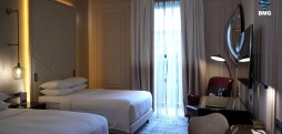 სიზუსტის 45° - როგორ მზადდება Marriott-ის ნომერი სტუმრისთვის?