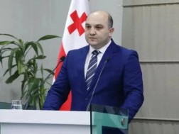 ალექსანდრე დარახველიძე