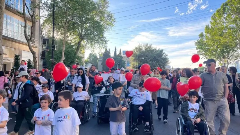 დიუშენის კუნთოვანი დისტროფიის მქონე ბავშვებისთვის 1 მილიონი ლარი შეგროვდა
