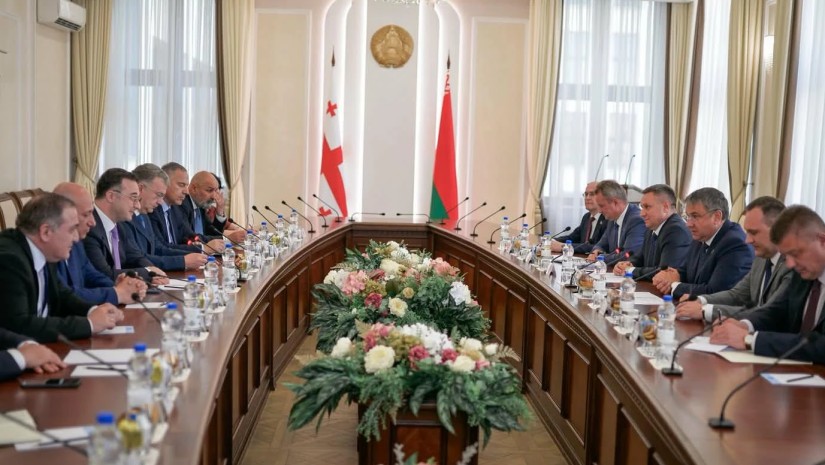 ბელორუსული რძის იმპორტი, ყურძნის სპირტის ექსპორტი - რაზე ესაუბრა დავით სონღულაშვილი ბელარუსის ვიცე-პრემიერს?