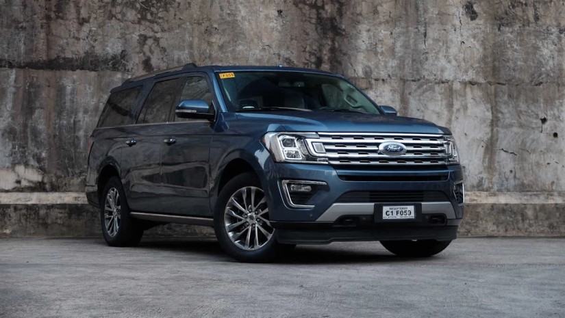 Ford-მა უსაფრთხოების ღვედების დეფექტის გამო 420 000-მდე ავტომობილი გამოიხმო