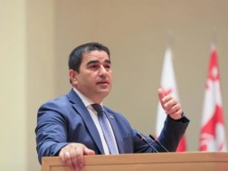 შალვა პაპუაშვილი