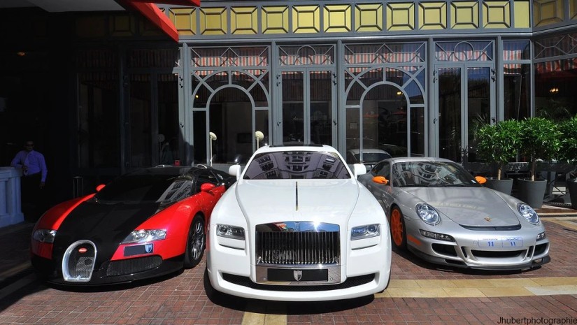 porsche bugatti