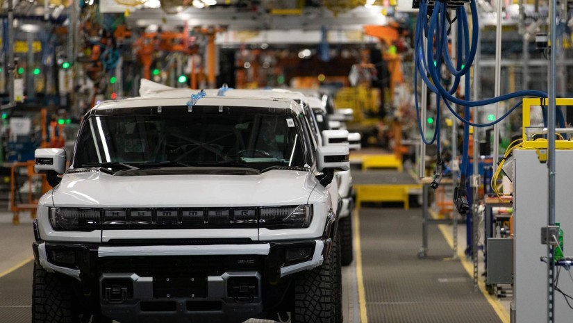 General Motors-მა 1,000 თანამშრომელი გაათავისუფლა და ისინი რობოტებით ჩაანაცვლა
