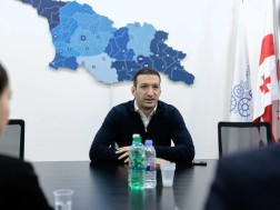 მიხეილ ხიდურელი