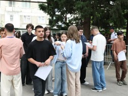 ეროვნული გამოცდები აბიტურიენტები
