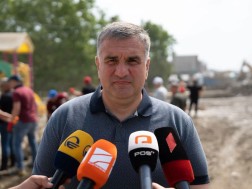 პლატონ კალმახელიძე